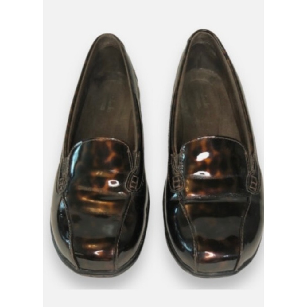 Clarks‎ Tortoise Shell Patent Leather Loafer Flats Comfort Shoes